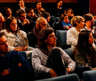 Jakie są najlepsze programy stypendialne dla młodych filmowców w Europie